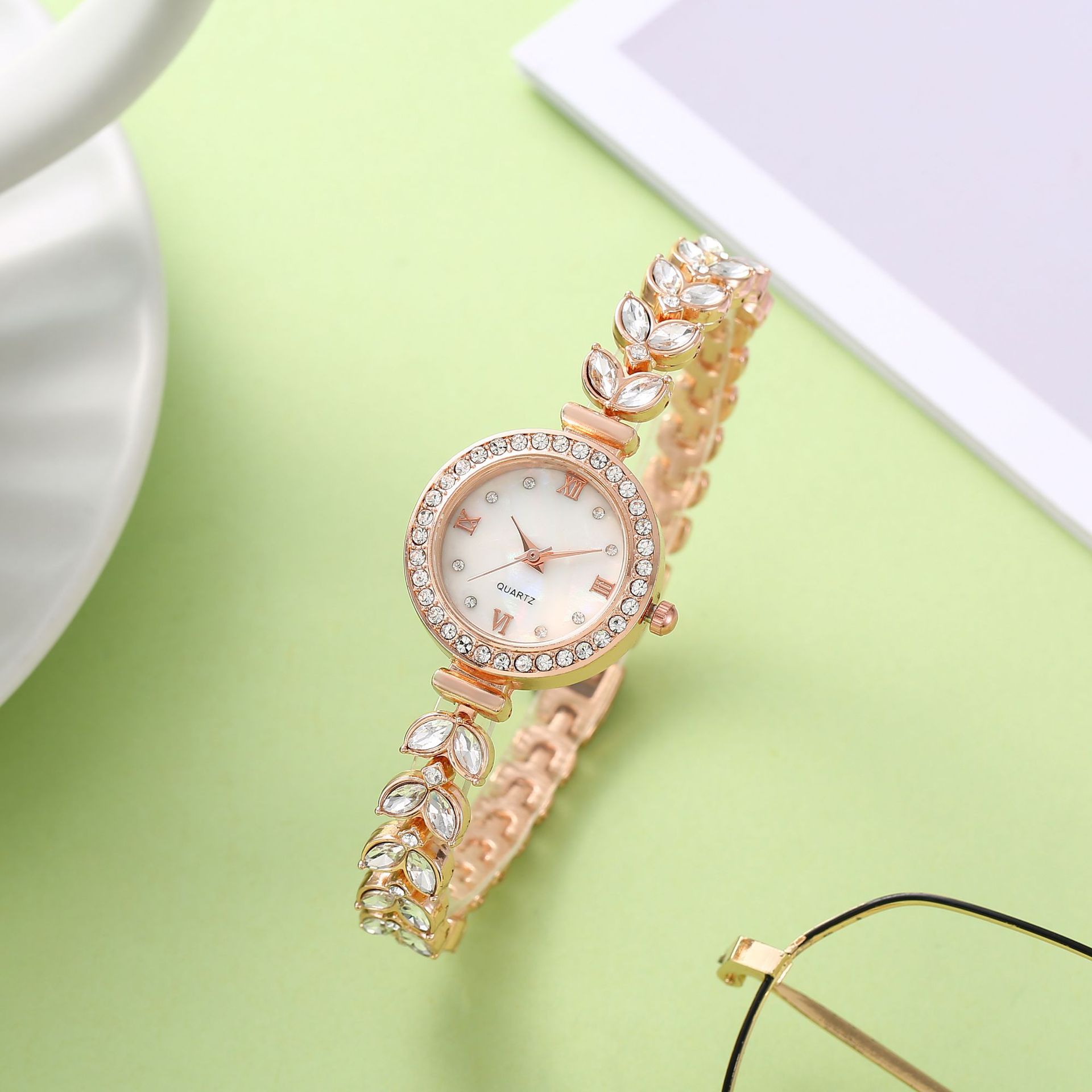 UTHAI W75 Mermaid Women's Watc - огляд і ціна Luxury Watch Group